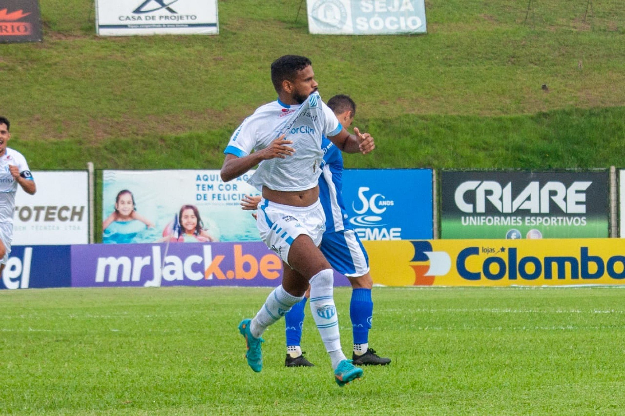 Noia vence Clássico do Vale e se garante na Série A; Aimoré se complica no Gauchão