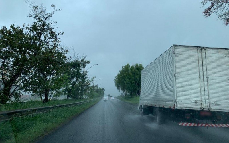 Chuva segue até quarta-feira e RS terá semana de calorão