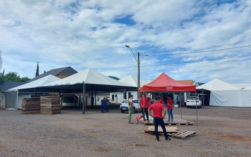 Preparativos para a Kuchenfest 