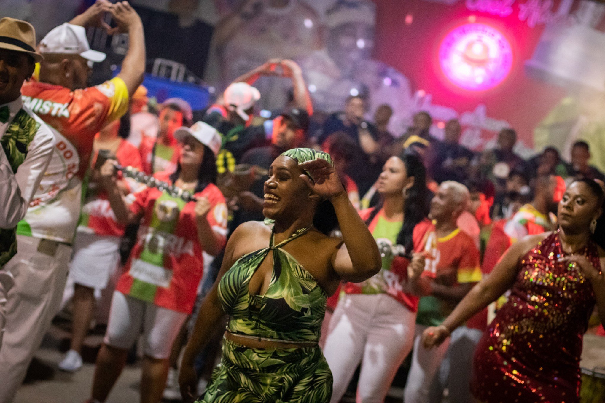 Império do Sol aborda o tema do direito à moradia no carnaval de São Leopoldo