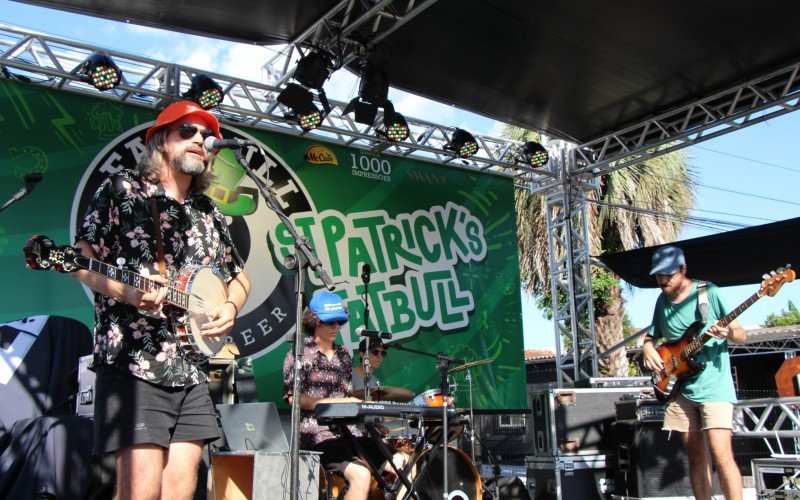 St. Patrick's Day Fat Bull 2023
banda laranja pra suco