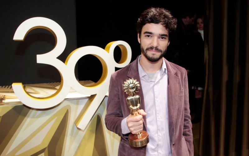 Caio Blat é curador do festival em 2024