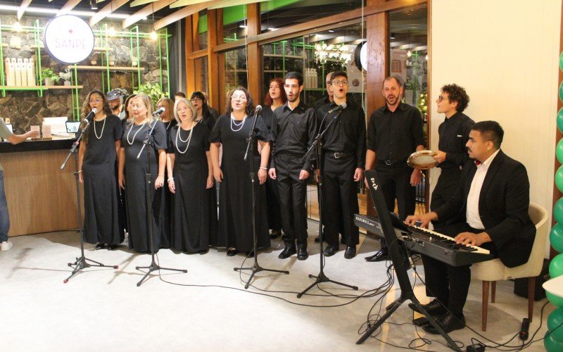 Inauguração também contou com música