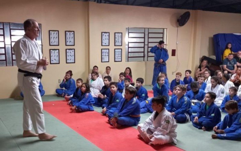 Artes marciais estão entre as opções disponibilizadas em dias e horários específicos por faixa etária | abc+