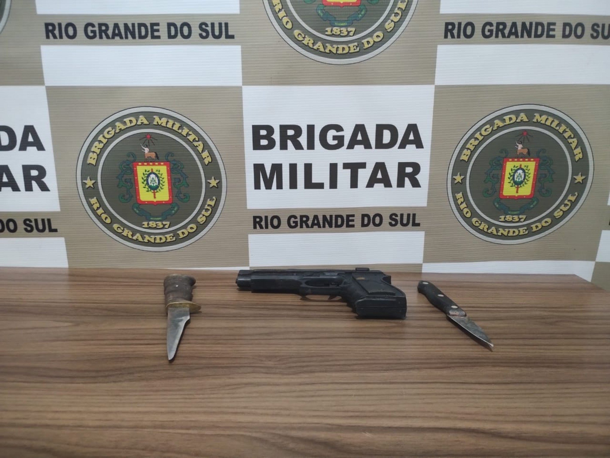 Homem é preso por suspeita de roubar celular de criança em Parobé