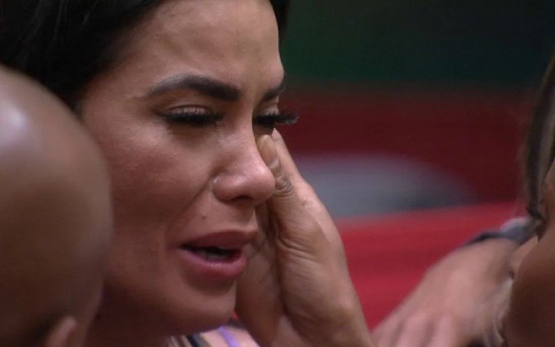 Dania Mendez chora após Cara de Sapato e MC Guimê deixarem o BBB 23 | Jornal NH