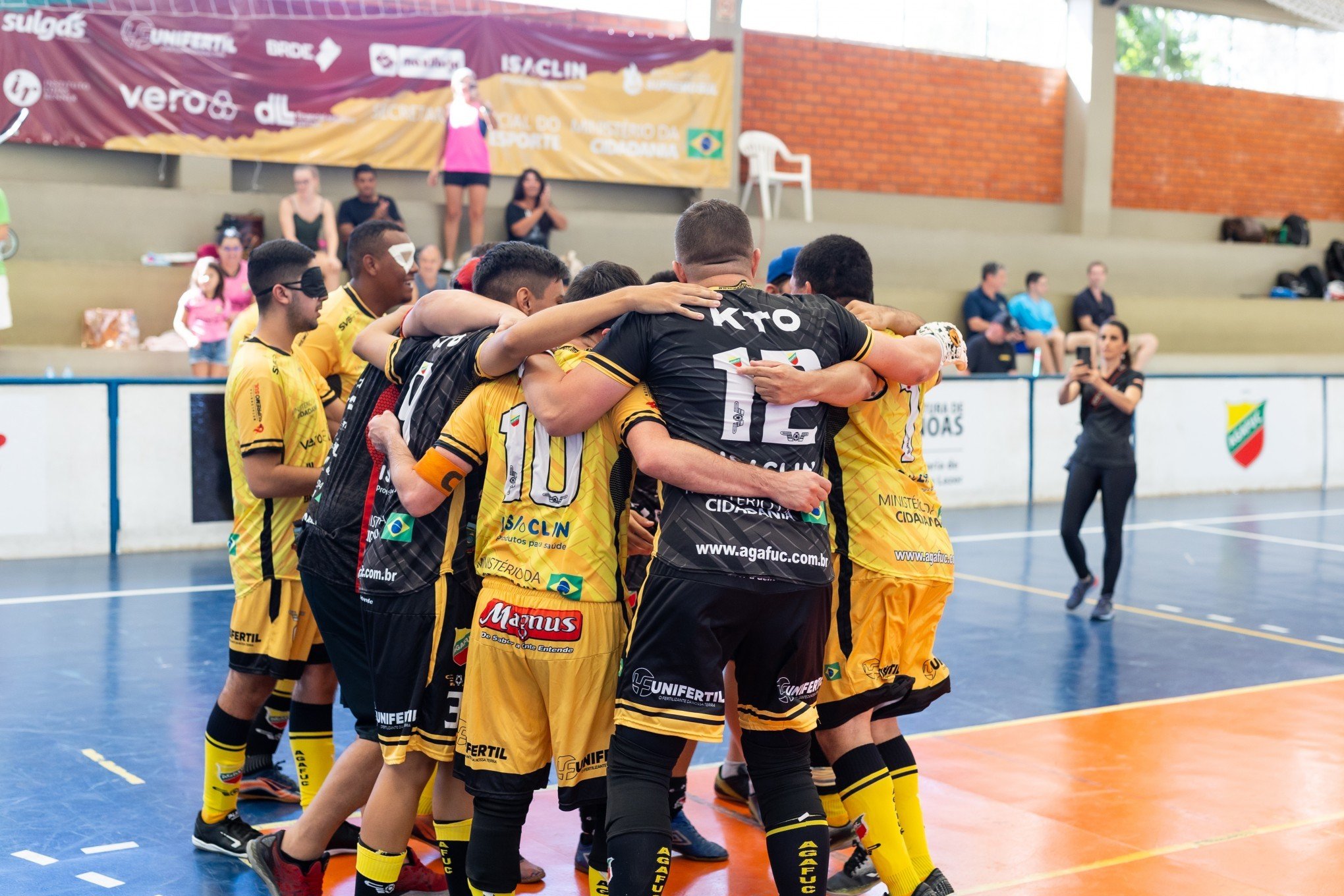 Agafuc derrota time peruano e é campeã da 1ª Copa Internacional de Futebol para Cegos