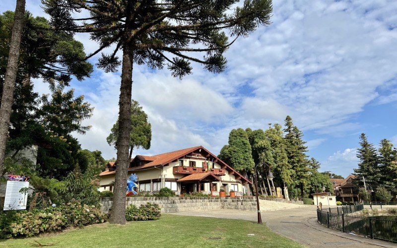 Centro de Cultura, junto ao Lago Joaquina Rita Bier