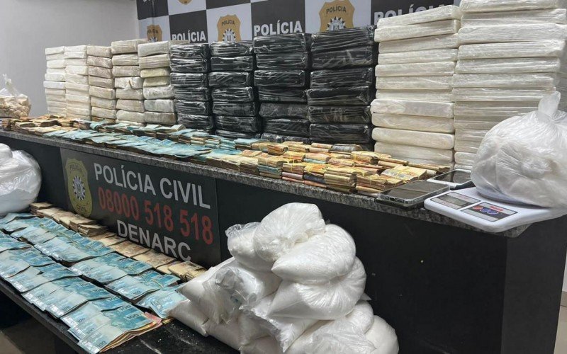 Operação apreende 147 quilos de drogas e R$ 242 mil em dinheiro em Novo Hamburgo