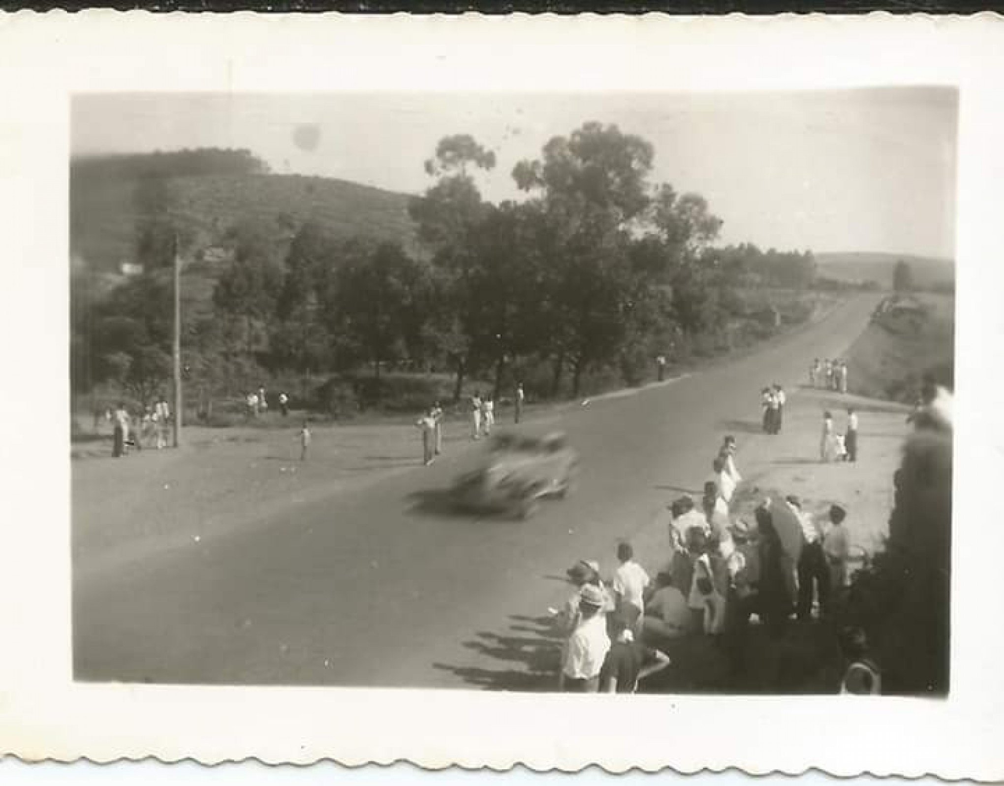 Há 70 anos, famosas corridas de carreteras fechavam a BR-116 aos domingos