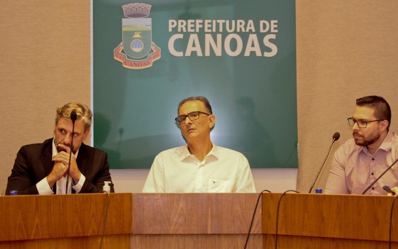 Jairo concedeu entrevista coletiva no seu retorno