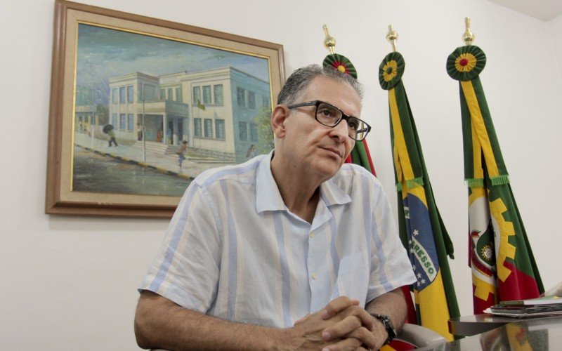 Jairo Jorge fala sobre a relação com o vice e detalha seus planos para a retomada do governo em Canoas