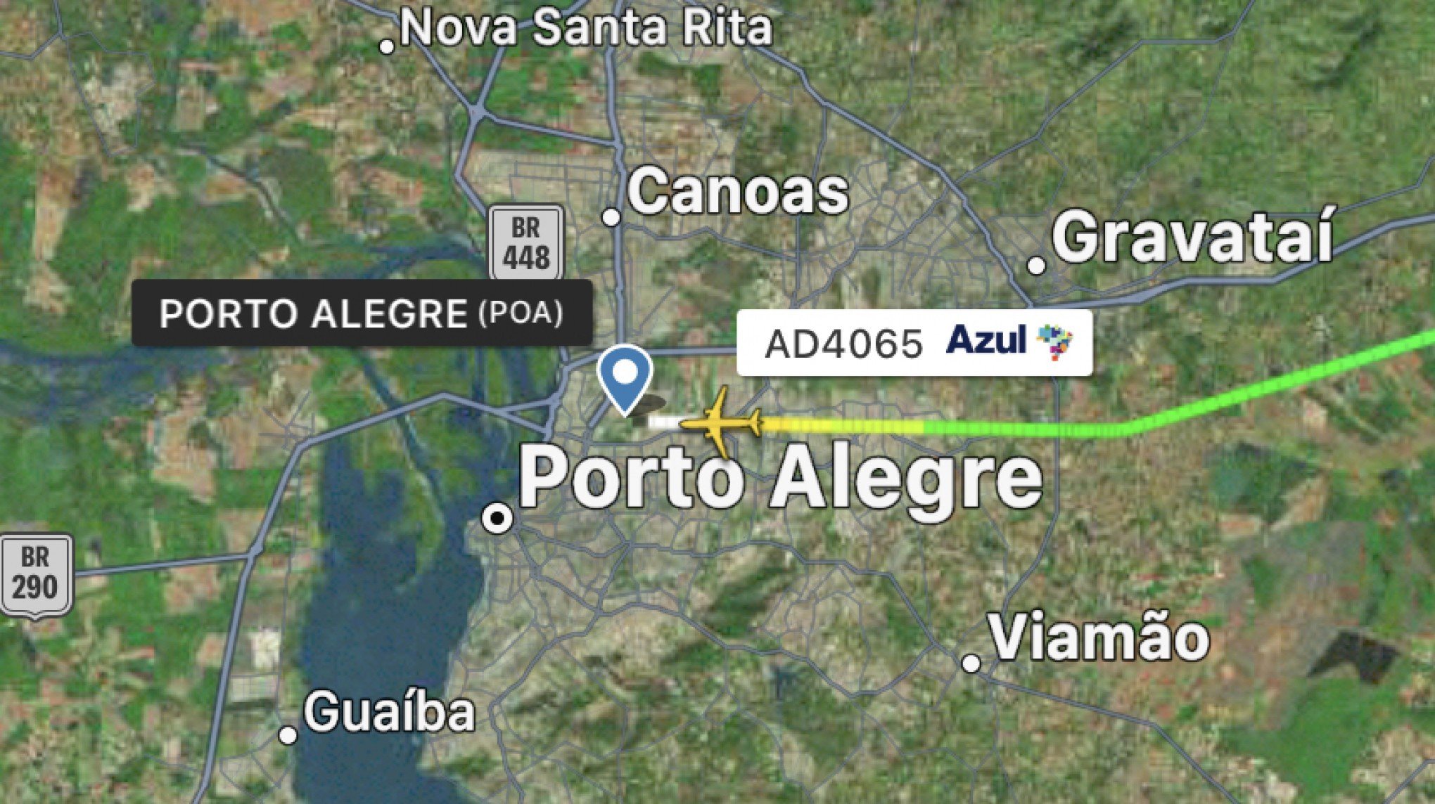 VÍDEO: Pane em avião mobiliza bombeiros e fecha pista do aeroporto Salgado Filho