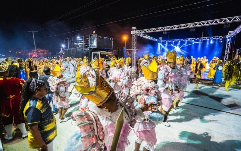 Em 2023, desfile do Carnaval de Esteio também aconteceu no Parque Assis Brasil