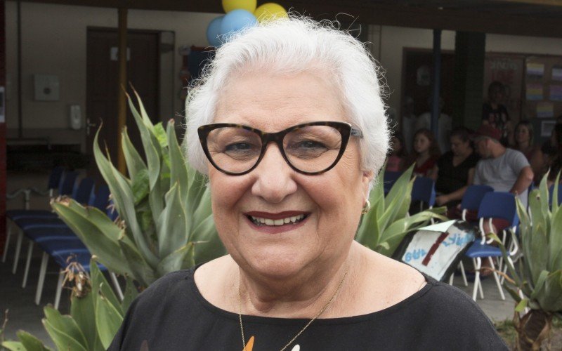 Beth Colombo: "Nem recebi bilhete azul, recebi direto o bilhete vermelho"