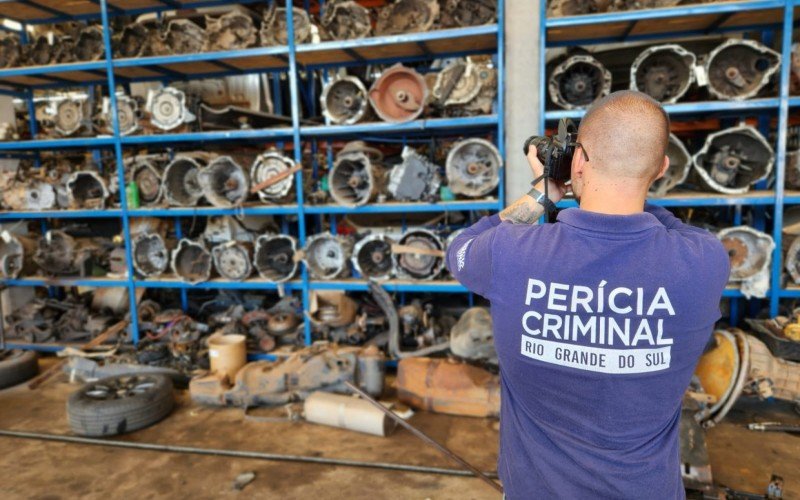 Dono de desmanche de Taquara estaria envolvido com grupo que planejava roubar armas do IGP