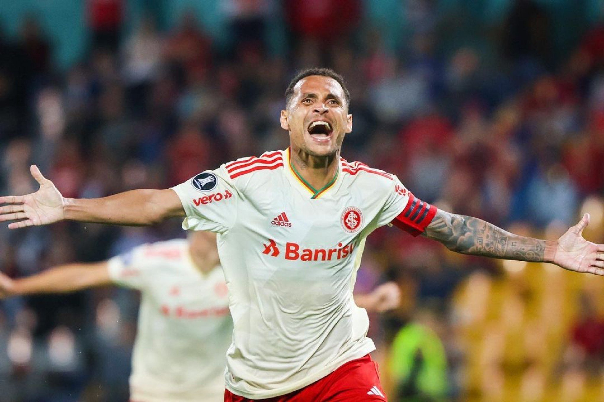 Inter marca no fim e fica no empate com o Independiente Medellín pela libertadores