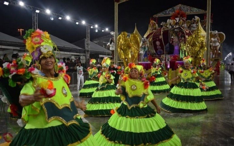 Escolas de samba de Novo Hamburgo se preparam para desfile