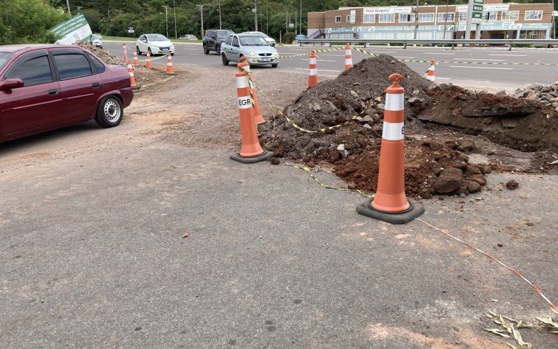 Por volta das 10h o trânsito ainda estava em meia pista