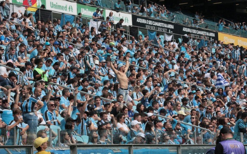 Torcida do Grêmio na final do Gauchão 2023 na Arena