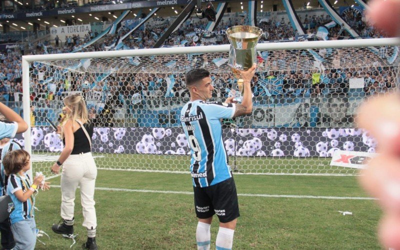 Suárez marcou o gol do tÃtulo tricolor