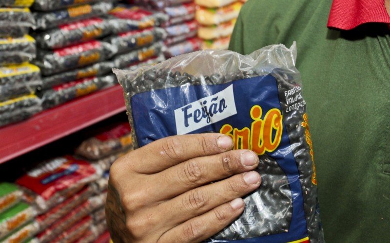 Feijão é um dos vilões da cesta básica