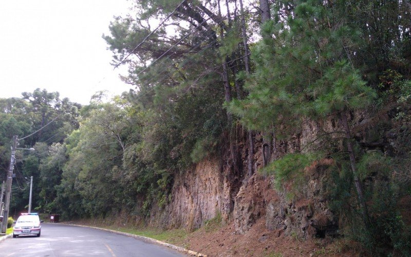 Rua Porto Alegre, no bairro Moura, terá interdição na tarde desta quarta-feira