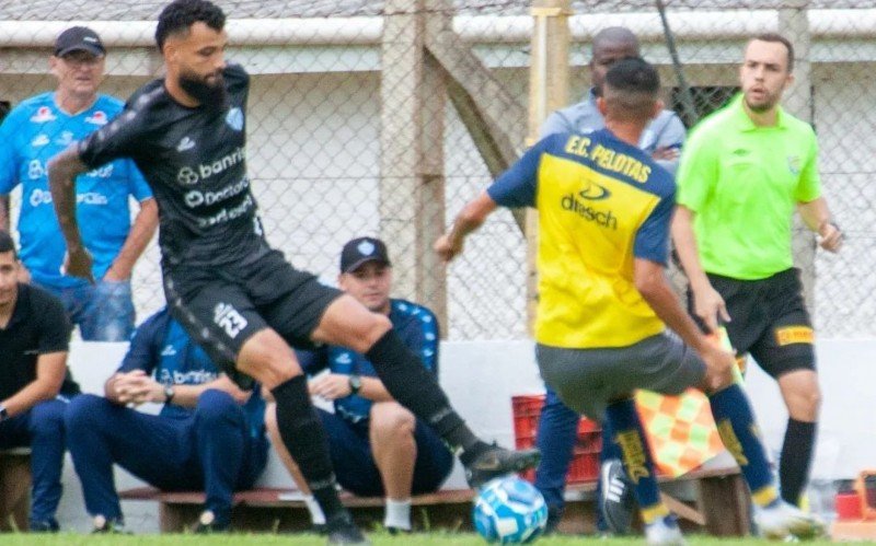 Noia enfrenta o Brasil de Pelotas em amistoso nesta quarta-feira