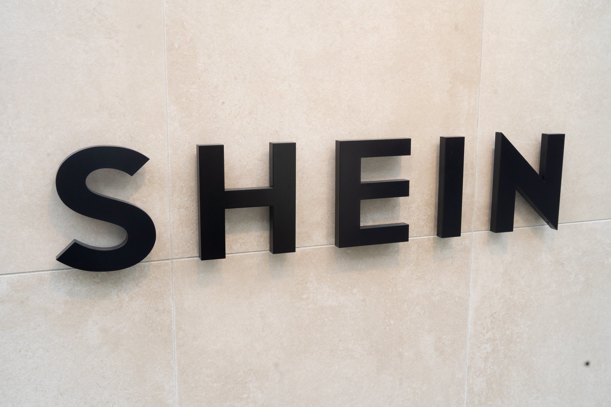 Receita coloca Shein em programa de isenção de imposto para compras até US$  50
