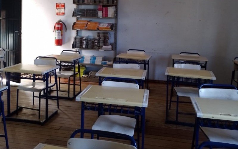 Escola Estadual Pedro Adams Filho vazia nesta manhã
