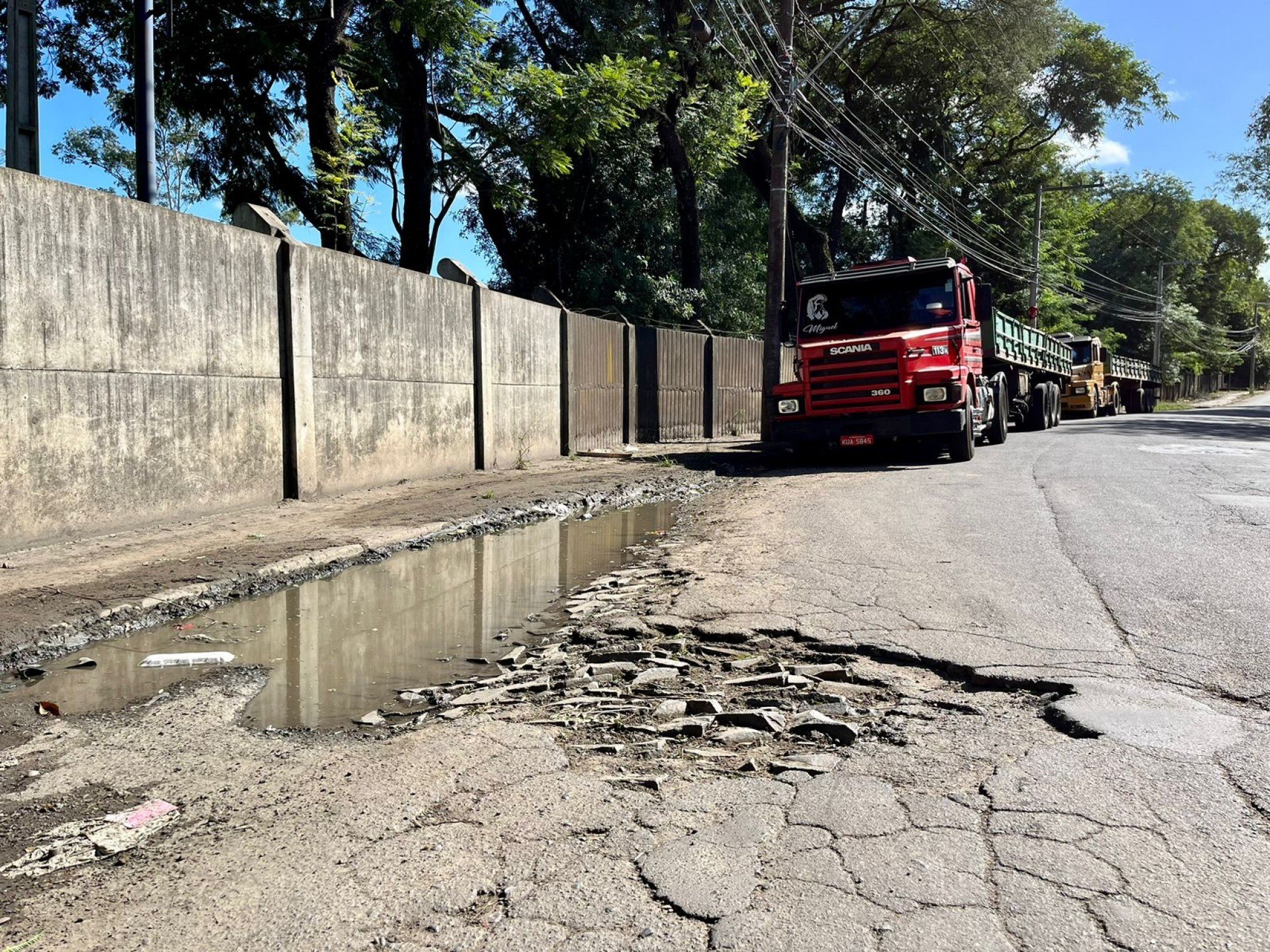 Buracos nas ruas geram reclamações em Sapucaia do Sul