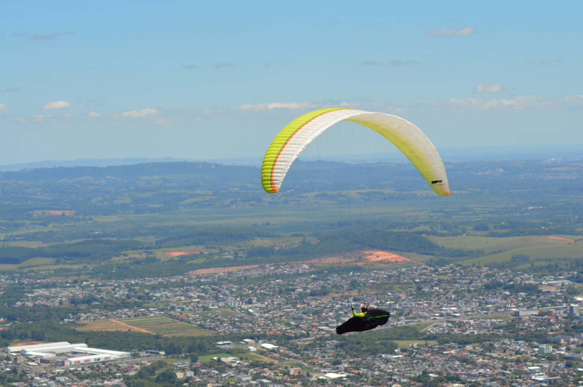 Equipe de Parapente de Sapiranga disputa a segunda etapa do Sul-Brasileiro