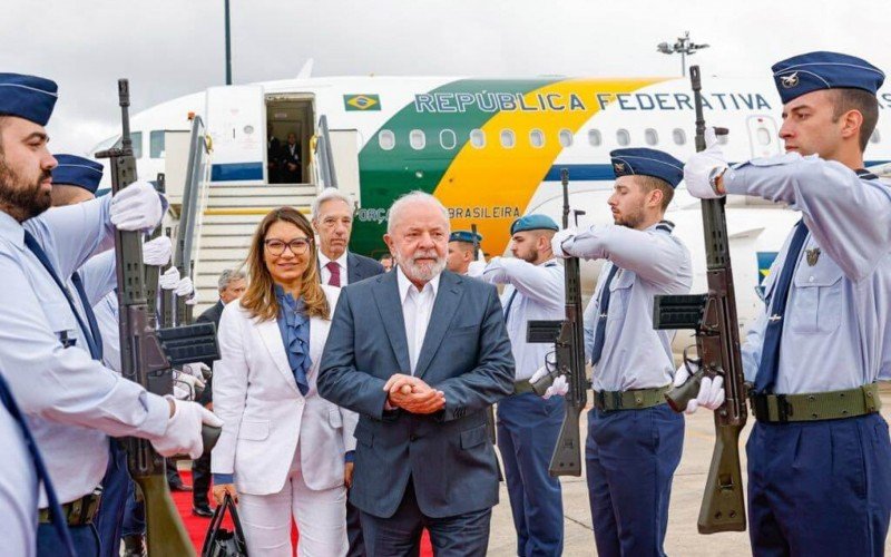 Chegada de Lula a Portugal na manhã desta sexta-feira