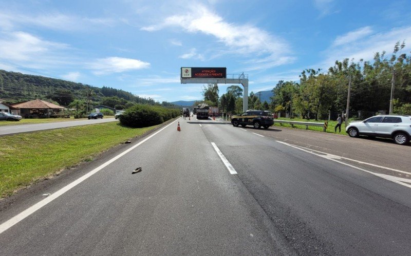 Pedestre morre e motociclista fica ferido em acidente de trânsito na BR-101