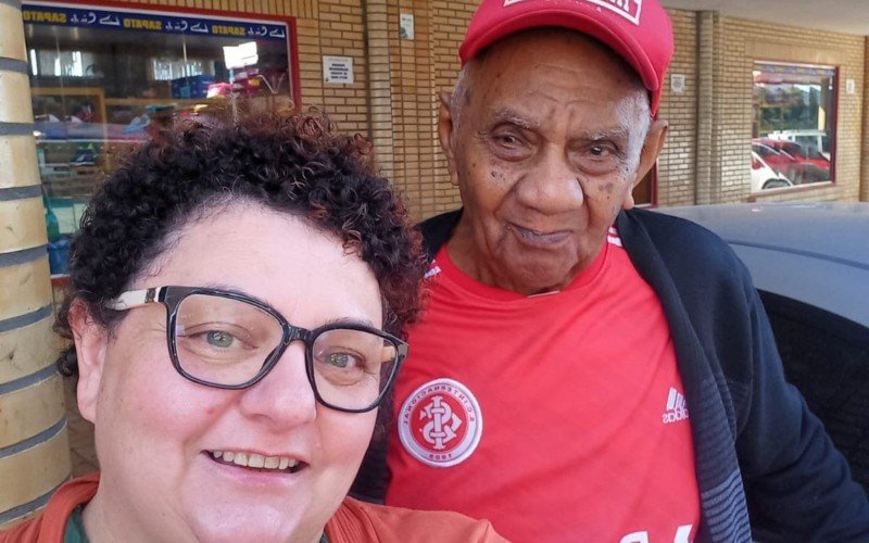 Adelino esteve no Beira-Rio pela primeira vez neste domingo e viu a vitÃ³ria do colorado