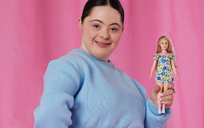 Barbie lança primeira boneca com sÃndrome de Down