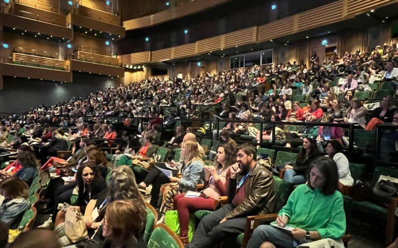 FÃ³rum sobre EducaÃ§Ã£o em Novo Hamburgo