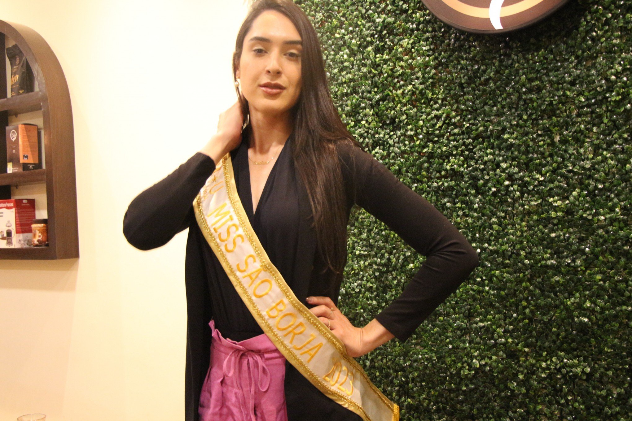 Primeira transexual brasileira a disputar a etapa estadual do Miss Universo é gaúcha e mora no Vale do Sinos