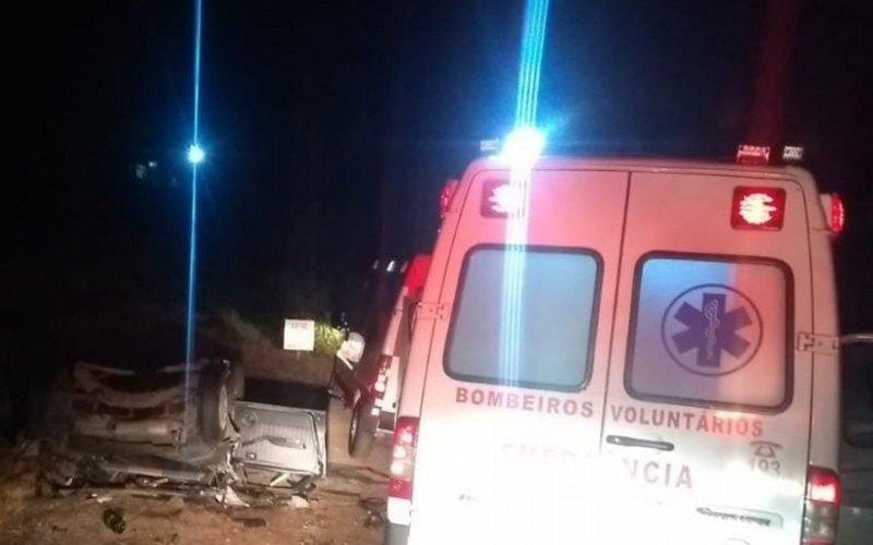 Jovem morre e outro fica ferido em acidente de trânsito em Nova Petrópolis