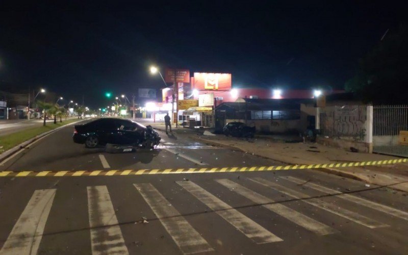 Acidente deixa pelo menos dois mortos em avenida de Gravataí