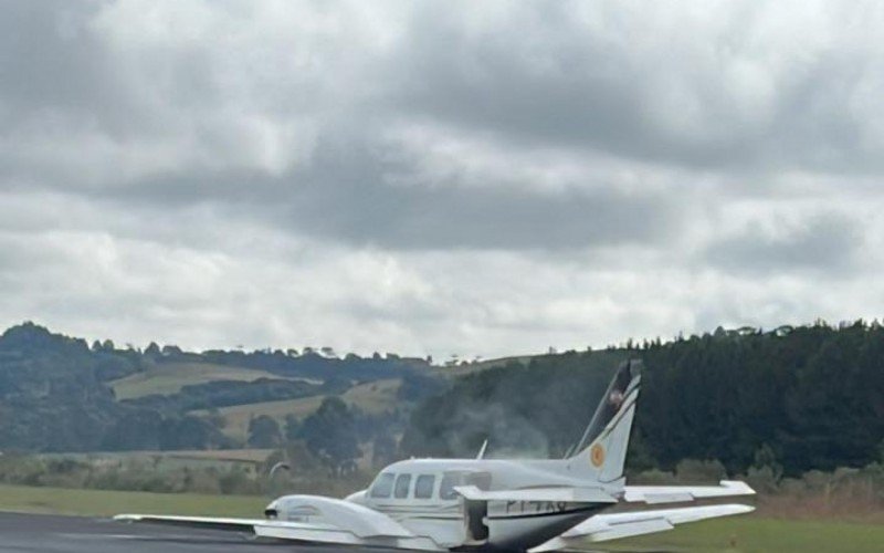 Avião fez pouso forçado no Aeroporto Federal Antônio Correia Pinto de Macedo