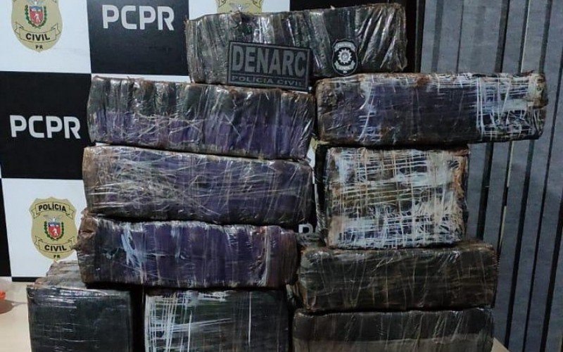 PolÃcia apreende maconha transportada em barco para o Brasil e tinha o Vale do Sinos como destino