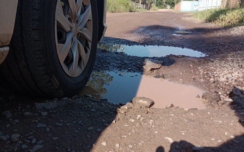 Lomba tem 240 km de vias, muitas delas estão esburacadas  