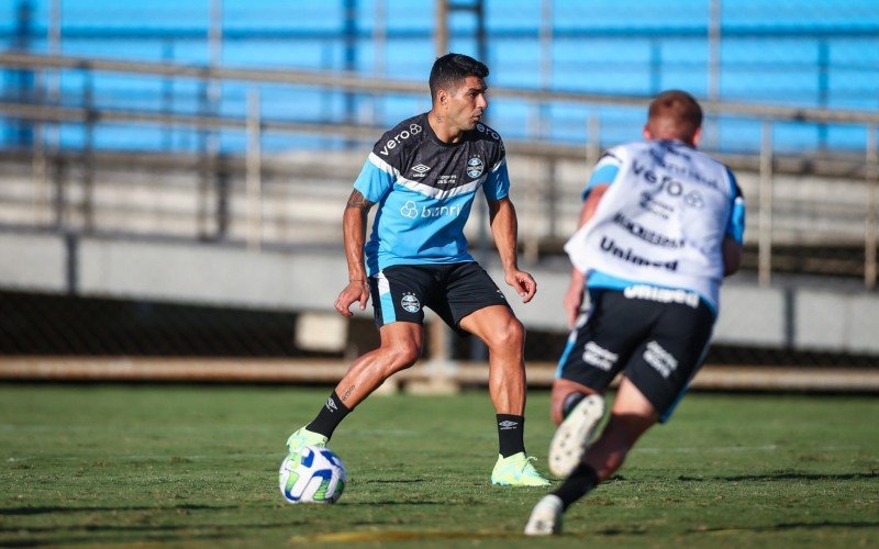 Suárez treinou normalmente e está à disposição de Portaluppi para a partida de domingo