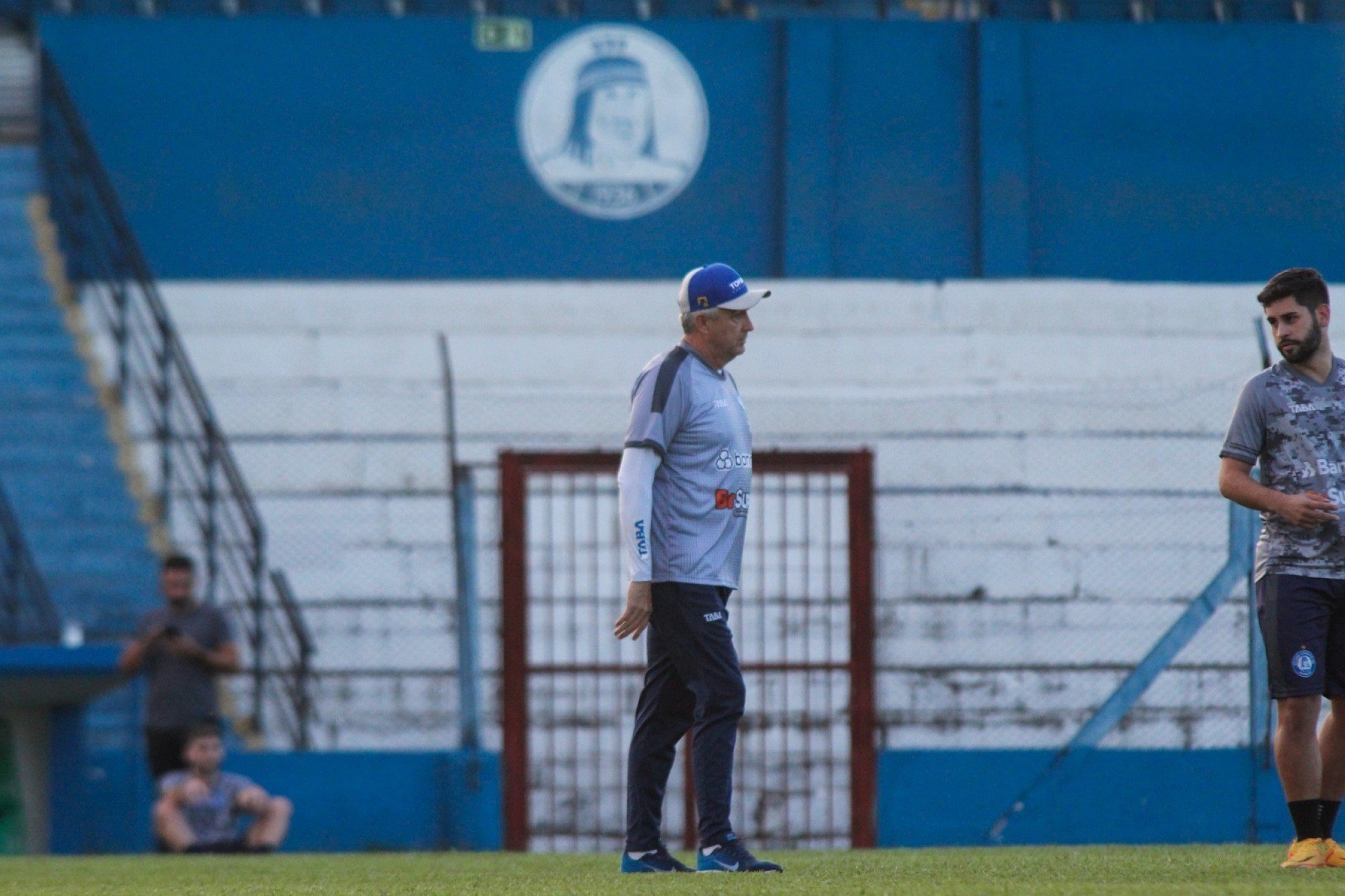 Técnico Gelson Conte avalia empate sem gols do Aimoré com o Caxias