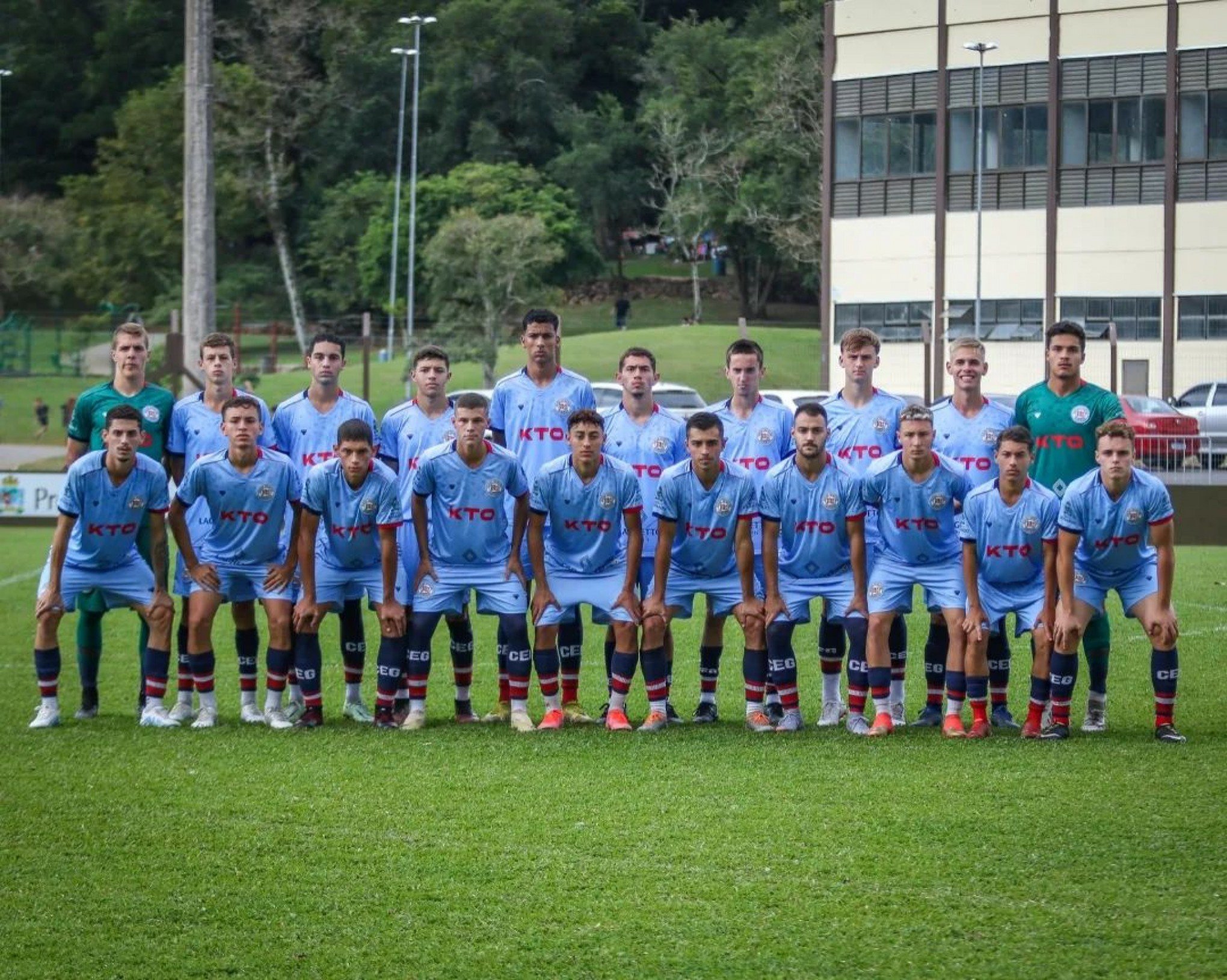 Categorias sub-17 e sub-20 do Gramadense jogam em casa neste final de semana