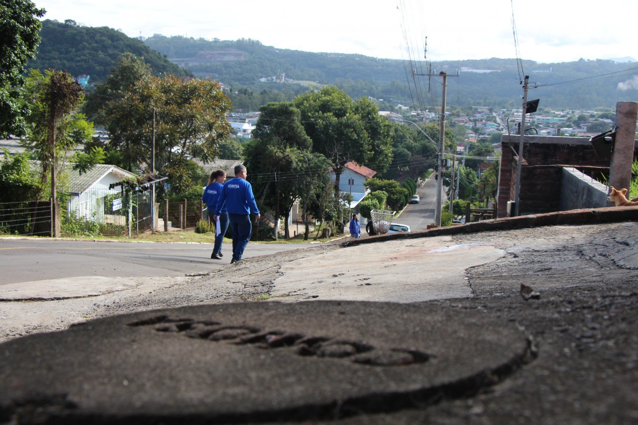 Resistência de moradores em receber agentes da Comusa atrasa obras de tratamento de esgoto