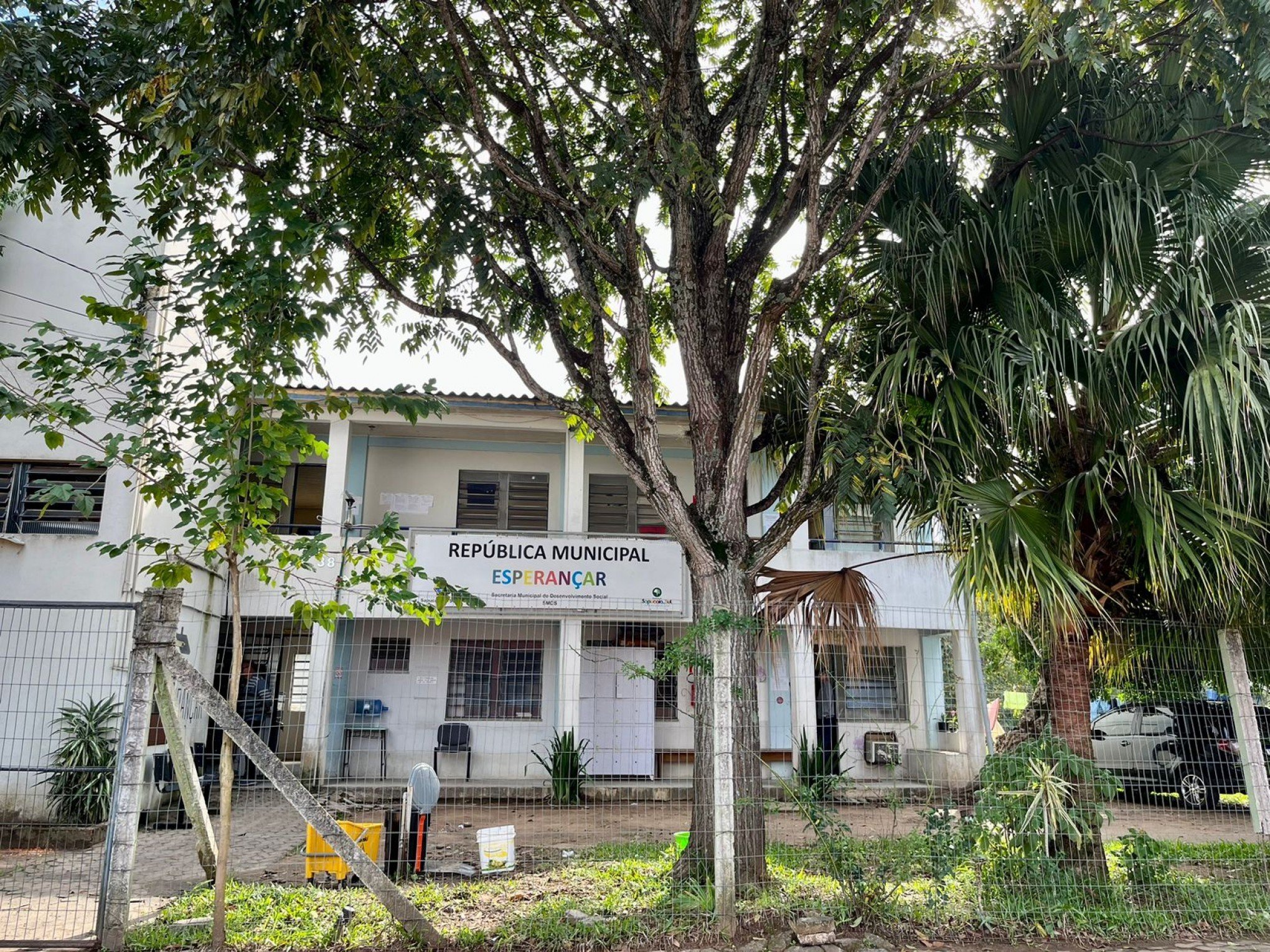 Serviço da prefeitura gera reclamações de moradores em Sapucaia: "virou uma cracolândia"