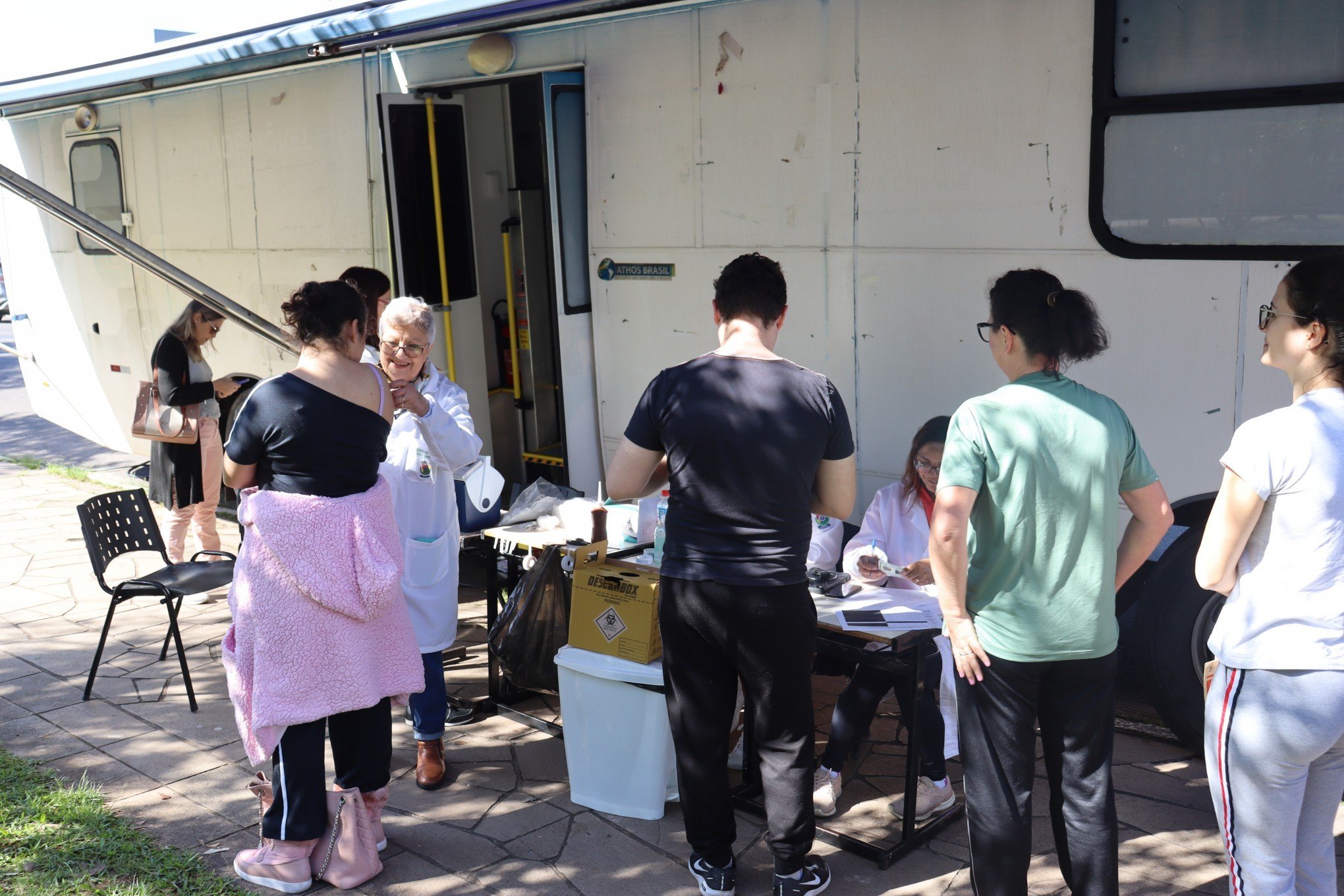 Moradores de Novo Hamburgo aproveitam o sábado para atualizar a carteira de vacinação