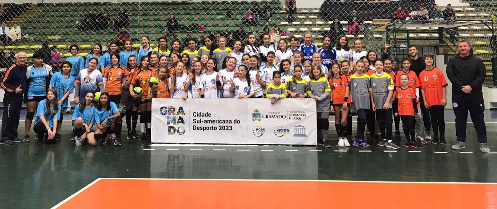 Mais de 80 atletas participam de Torneio de Integração de Vôlei Pré-Mirim Feminino